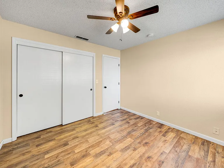 8338 Willow Tree Way — Photo 31