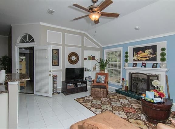 5th image of 4345 Fairmont Dr