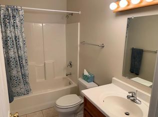 5909 E Taft Rd, Syracuse, NY 13212