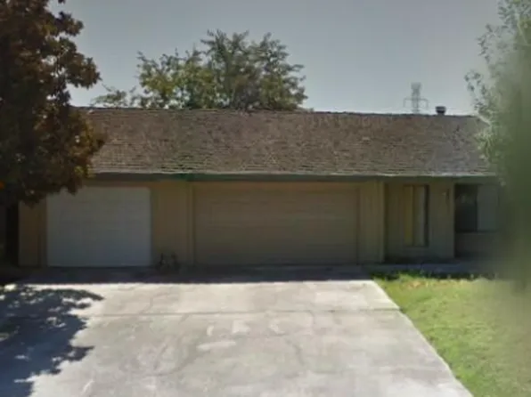 2330 Imran Dr, Sacramento, CA 95825