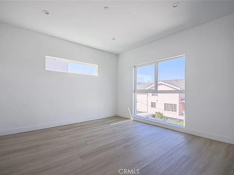 5265 Cartwright Ave #1 — Photo 44