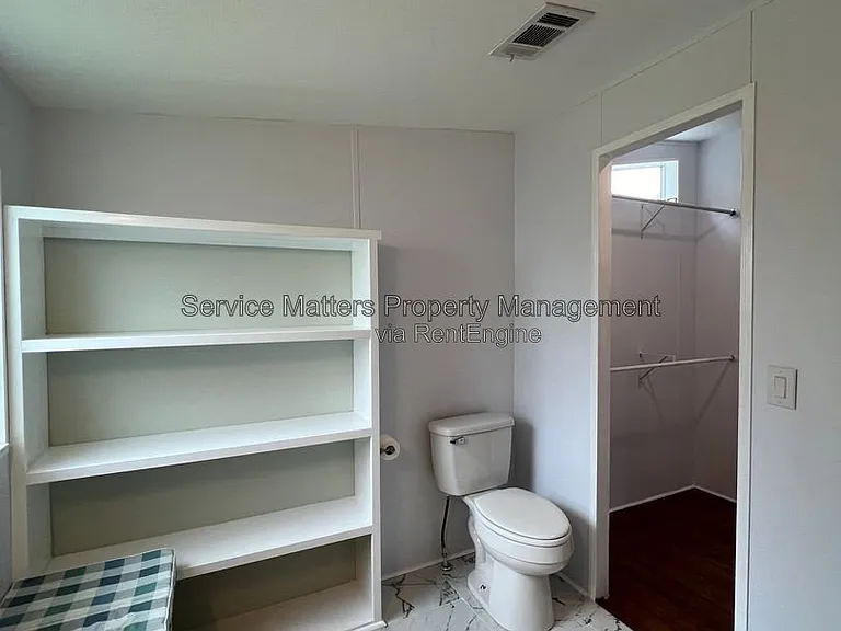 8006 Malone Rd — Photo 21