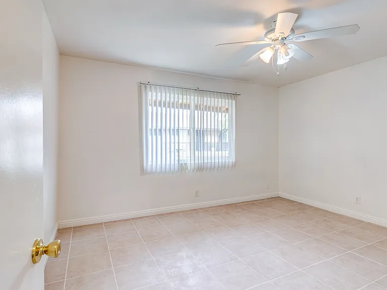 1102 E G St #12 — Photo 6