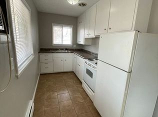 1800 9th St #3, Des Moines, IA 50314