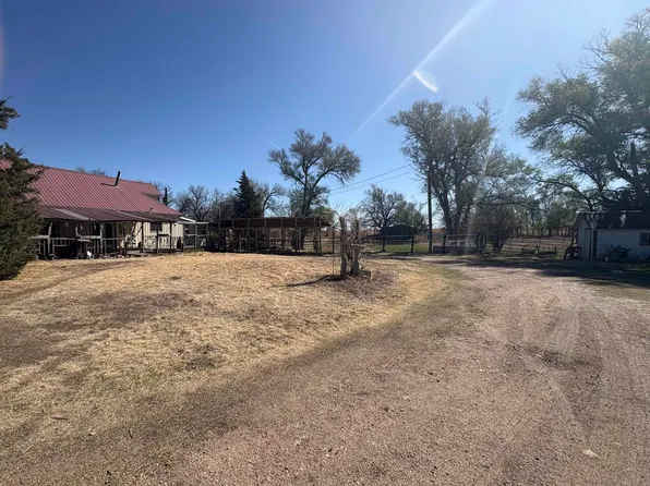 73348 Road 421, Arapahoe, NE 68922