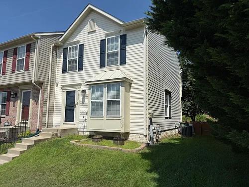 1097 Jeanett Way Photo 1