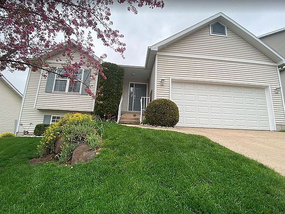 3rd image of 6242 Adobe Way