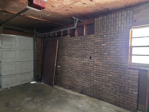 4th image of 14 Verna Cir