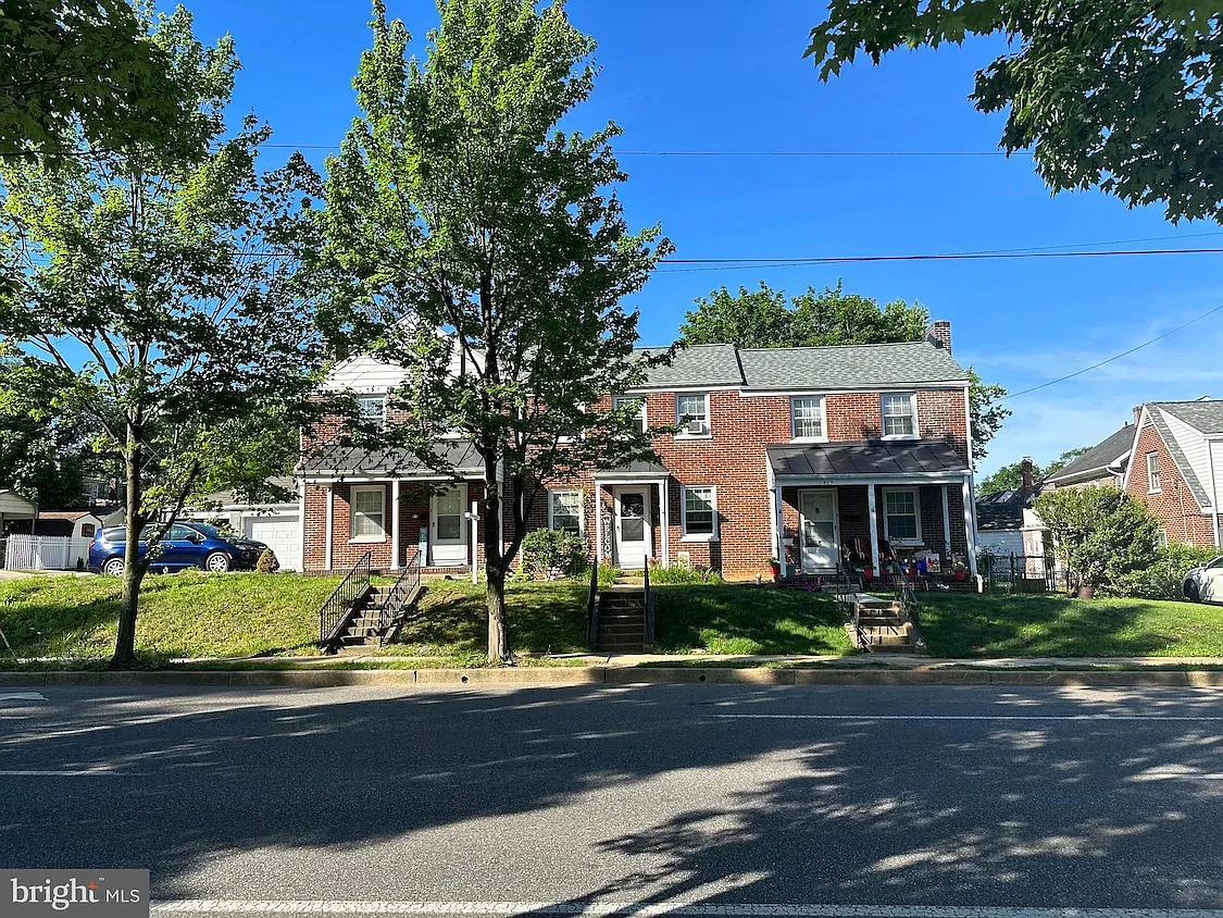2 bed, 1450 sqft, $1,750 — Photo 1