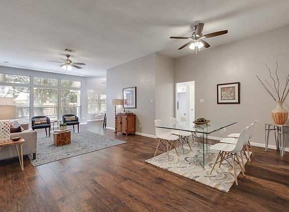 2nd image of 305 N Mount Rushmore Dr