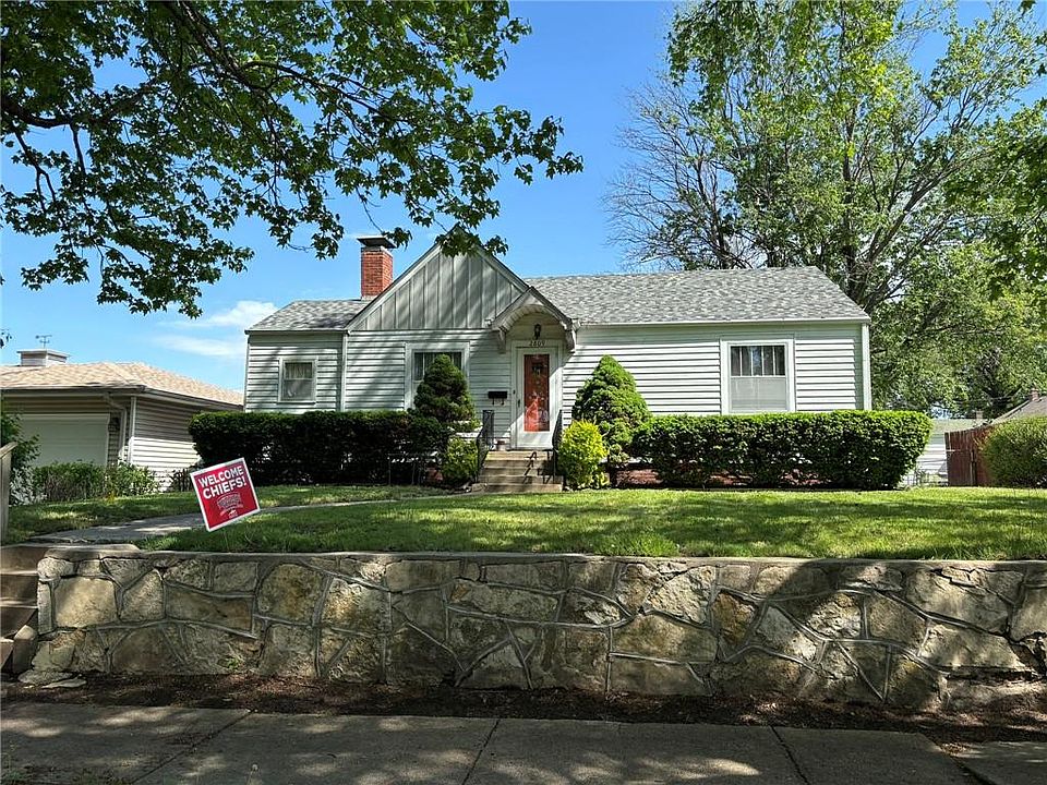 1st image of 2809 Doniphan Ave