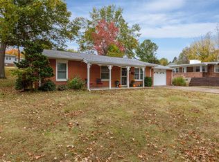 1575 Westvale Dr, Festus, MO 63028