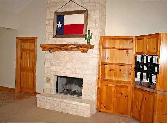 Fireplace inLiving Room