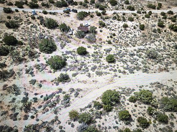 4th image of 13138 Fort Tejon Rd
