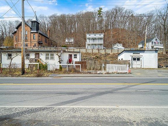 2nd image of 599 Abeel Street