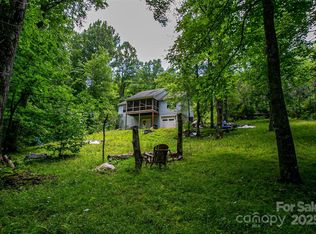 164 Horseplay Ln, Lake Toxaway, NC 28747