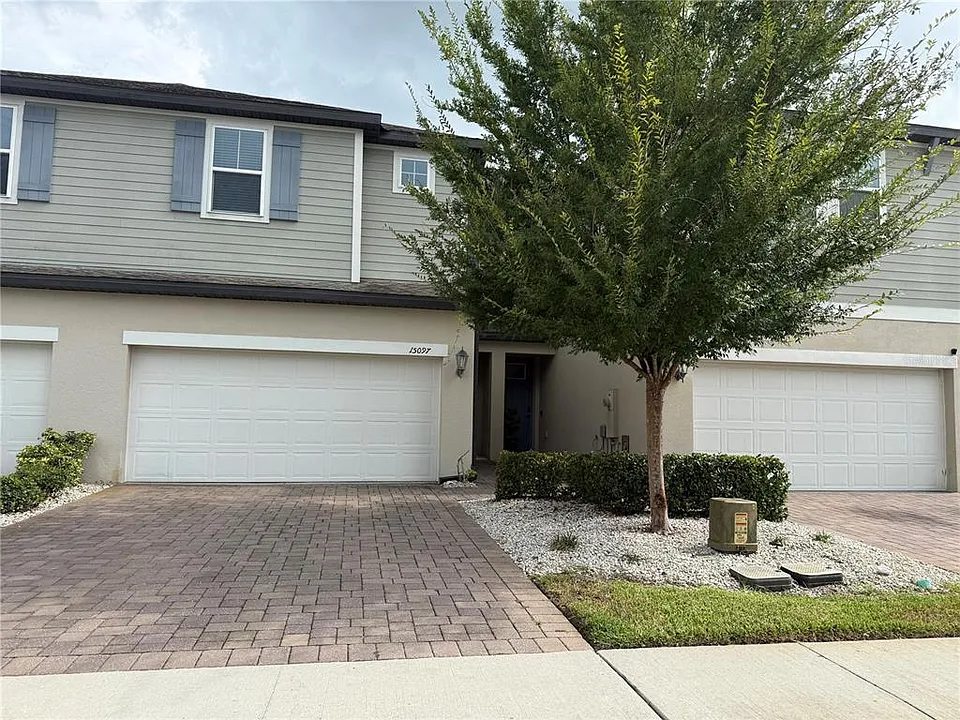 15097 Willow Arbor Cir