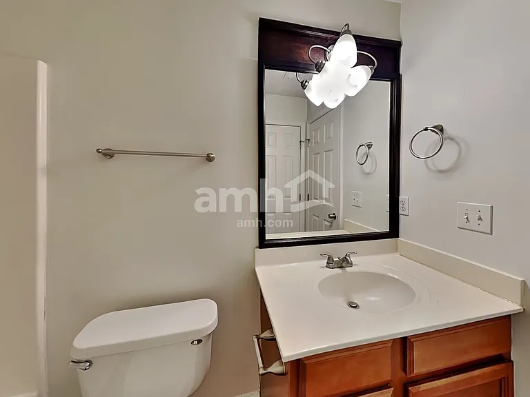 141 Claybrook Ln — Photo 15