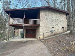 1707 Mountainbrook Dr SE, Huntsville, AL 35801