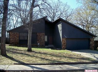 3108 S Bahama Dr W, Sand Springs, OK 74063