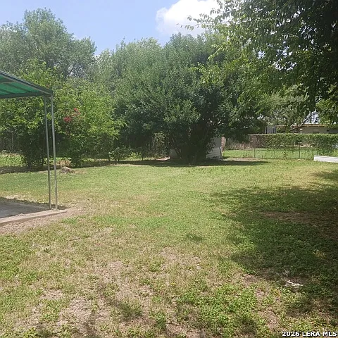 319 San Angelo — Photo 15