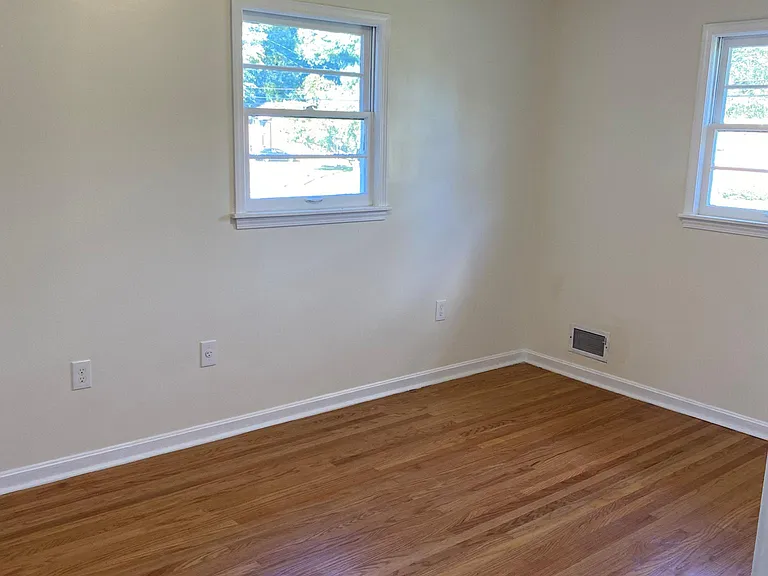 8202 Gloxinia Dr — Photo 9