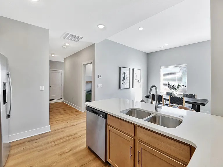 1014 SE 10th Ter — Photo 19