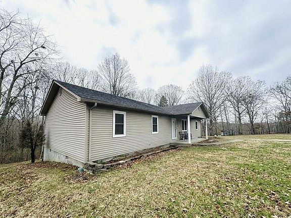 2nd image of 222 Sunrise Landing Rd