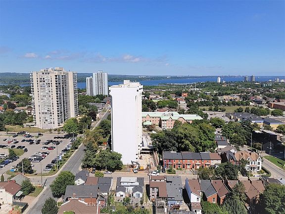 3rd image of 15 Queen St S #1610