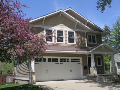 404 Winneshiek Ave, Decorah, IA, 52101