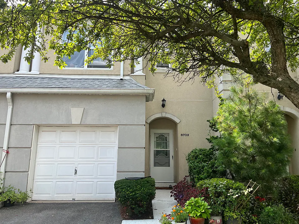 8703 Brittany Dr #8703