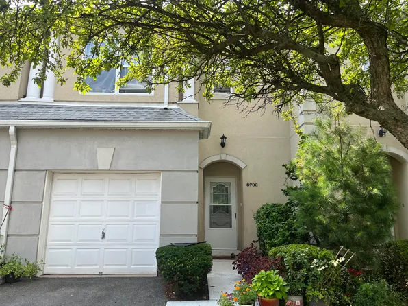8703 Brittany Dr, Wayne, NJ 07470