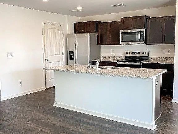 4th image of 7336 Trestle Pl