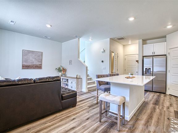 3rd image of 282 Cardinal Street