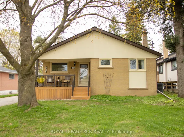 87 Richardson Dr, Aurora, ON L4G 1Z4
