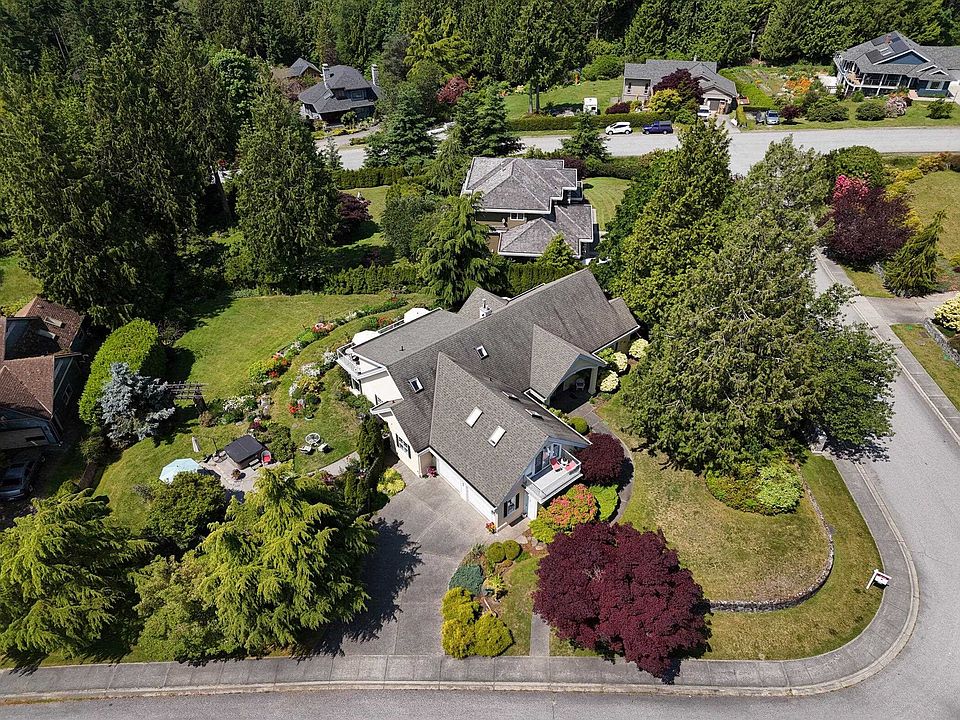 1st image of 397 Vernon Pl