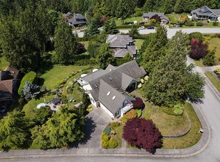 397 Vernon Pl, Sunshine Coast, BC V0N1V5