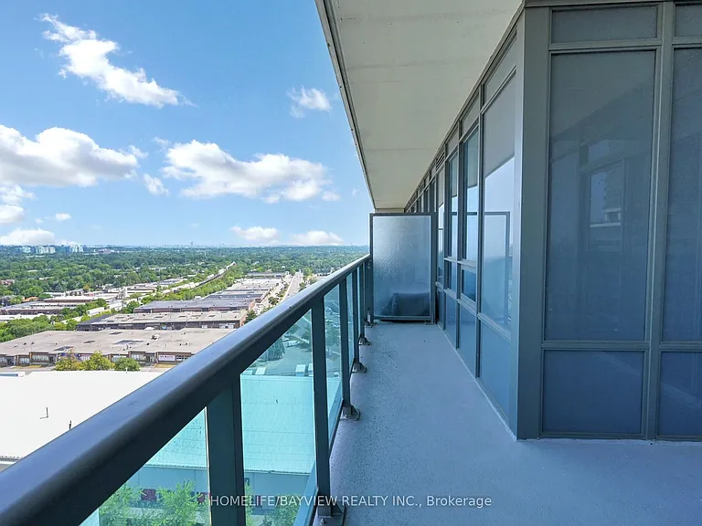 7167 Yonge St #1212 — Photo 31