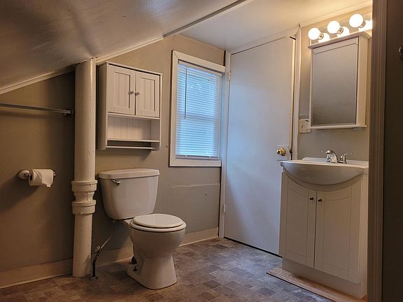 5th image of 1337 W North St #2