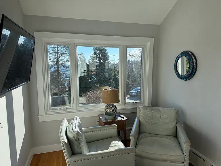 Den window, waterside