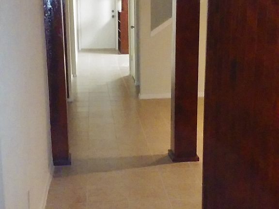 3rd image of 781 Country Place Dr APT 2025