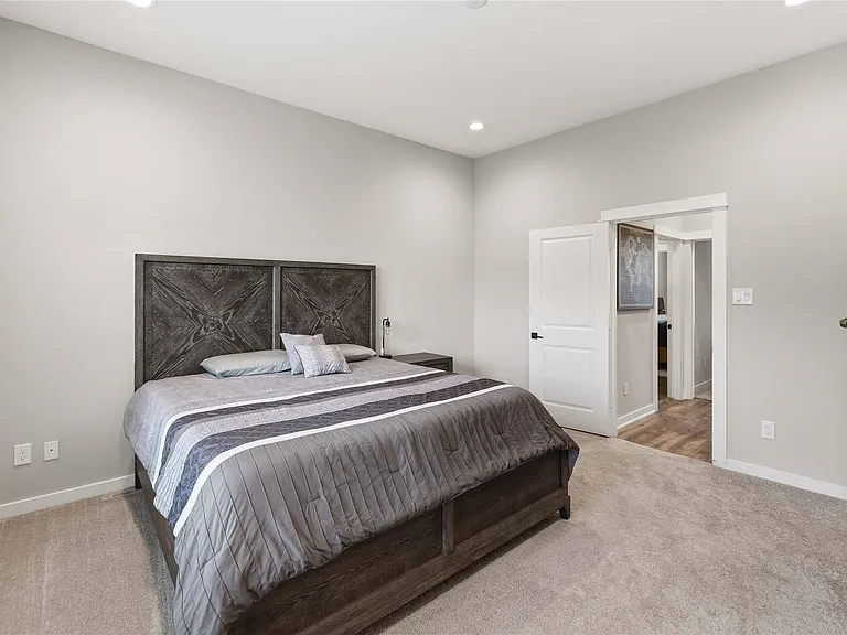 417 Stonework Landing Ln — Photo 9
