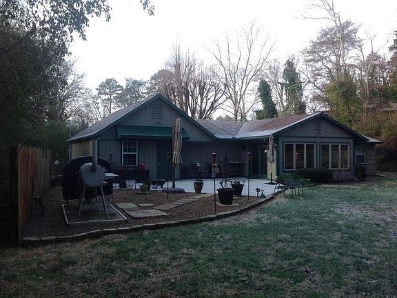 3rd image of 1225 Timbergrove Dr