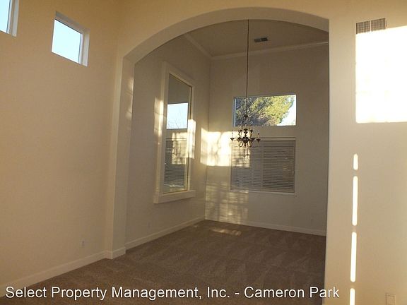 5th image of 5015 Estero Way
