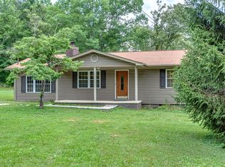 239 Crab Orchard Cemetery Rd, Oakdale, TN 37829