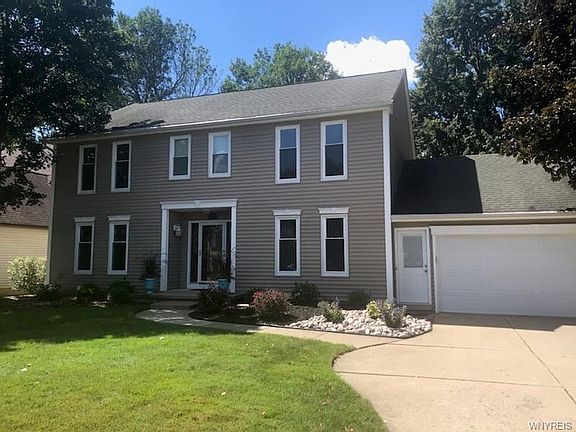 2nd image of 12 Kingsview Ct