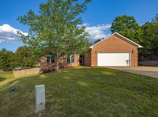 7 Manitoba Cv, Maumelle, AR 72113