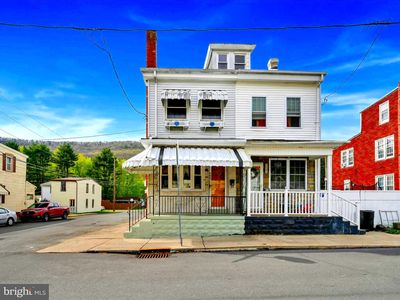 100 W Walnut St, Ashland, PA, 17921