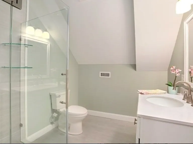 254 E Cottage St #3 — Photo 19