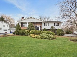 29 Argow Pl, Nanuet, NY 10954